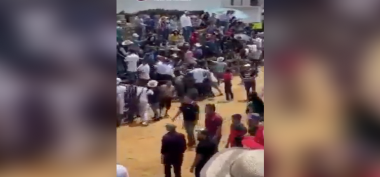 Corrida de toros deja 8 heridos en Hidalgo