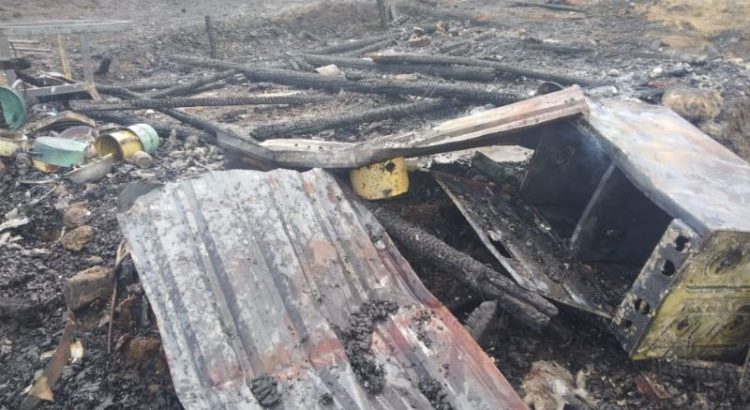 Incendio consume vivienda en Tulancingo, hay cuatro lesionadas