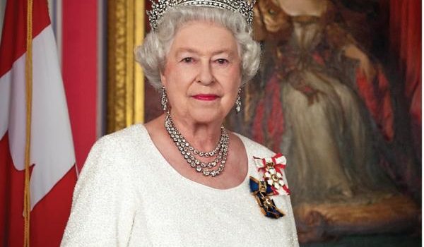 Murió la Reina Isabel II de Inglaterra a los 96 años