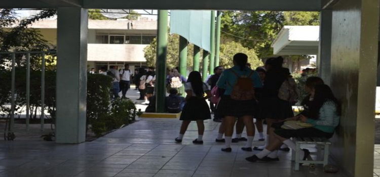 Estudiante intoxicada da positivo a metanfetaminas en Hidalgo