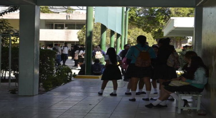 Estudiante intoxicada da positivo a metanfetaminas en Hidalgo