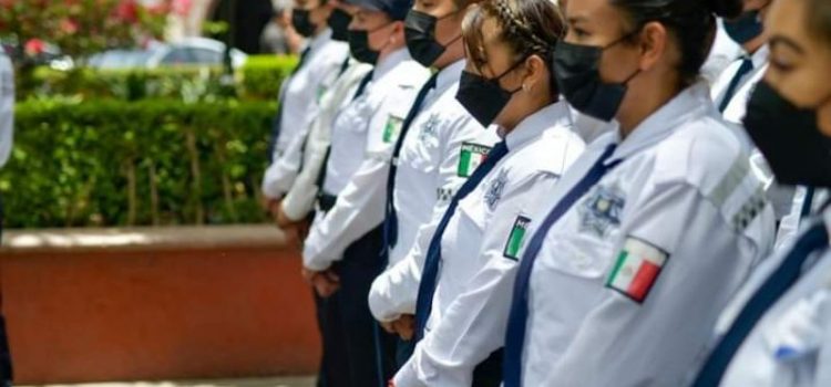 Policía de Tulancingo salva vida de bebé