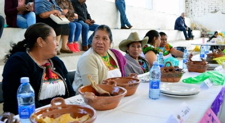 Se llevó a cabo la octava feria del mole en Tulancingo