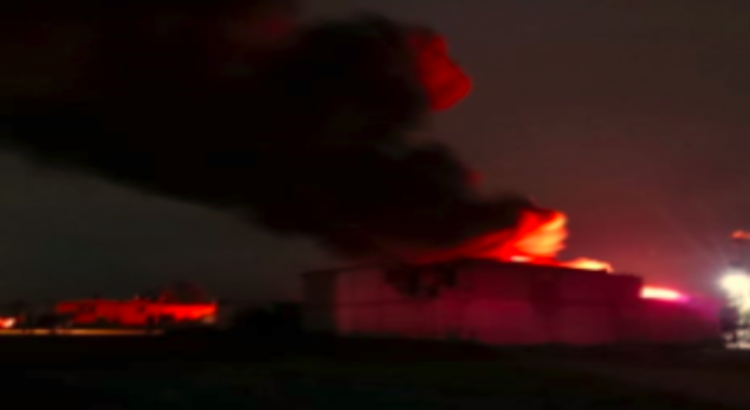 Por segunda vez en una semana, se incendia bodega ‘huachicolera’ en Hidalgo