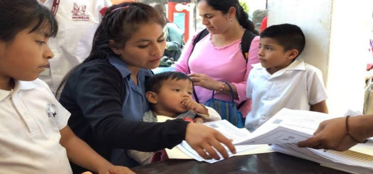 Ampliarán apoyos para madres solteras con hijos menores en Hidalgo