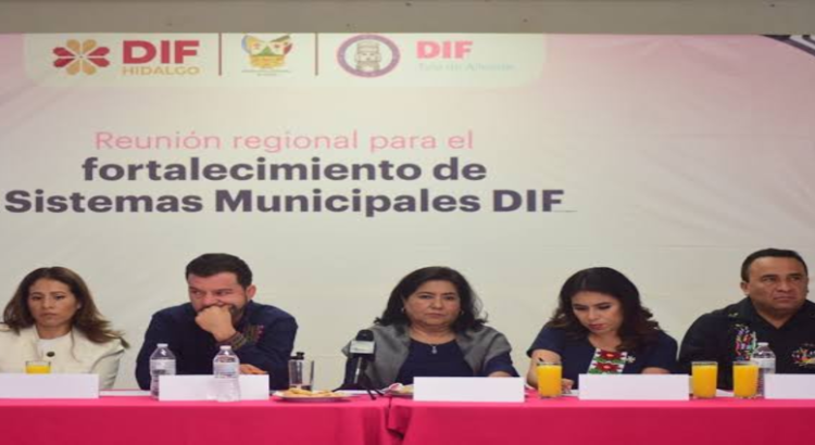 Visitan regiones para fortalecer el DIF en Hidalgo