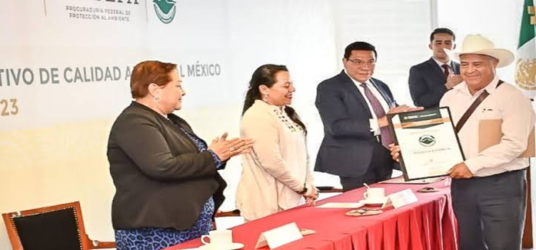 Hidalgo recibe dos galardones de Calidad Ambiental