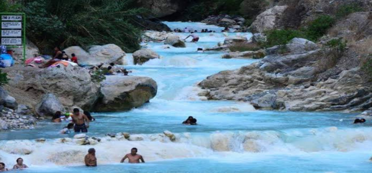 Turista muere en las grutas de Hidalgo