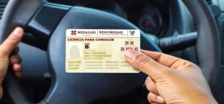 Hidalgo buscan implementar las licencias de conducir permanentes