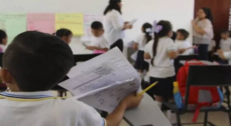 Inflación golpea precios de colegiaturas