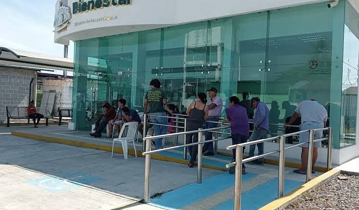 Pensiones del Bienestar, con baja respuesta en Tulancingo