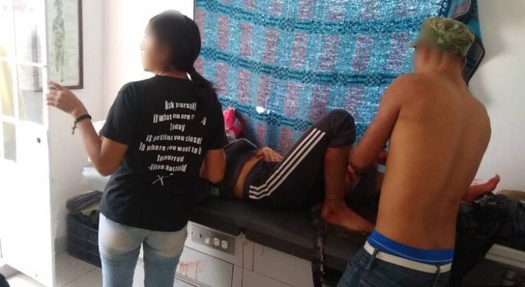 Adolescente es herida de bala en la pierna dentro de anexo en Tulancingo