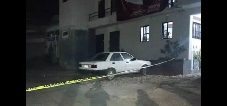 Balean casa de candidata a la presidencia de Tlanchinol, Hidalgo