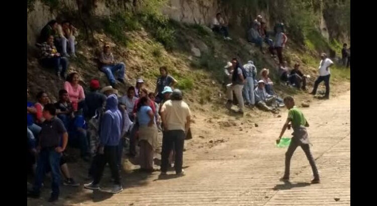 Enfrentamiento por agua deja 10 lesionados en Hidalgo