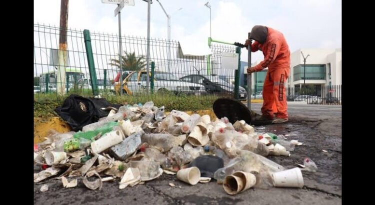 Hasta 20 toneladas de basura en drenes pluviales de Hidalgo