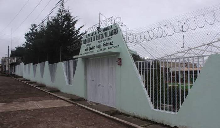 Acusan mal manejo de recursos en primaria de Tulancingo