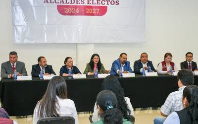 Alcaldes electos de la región tres de Tulancingo reciben capacitación en torno a modelo del mando coordinado