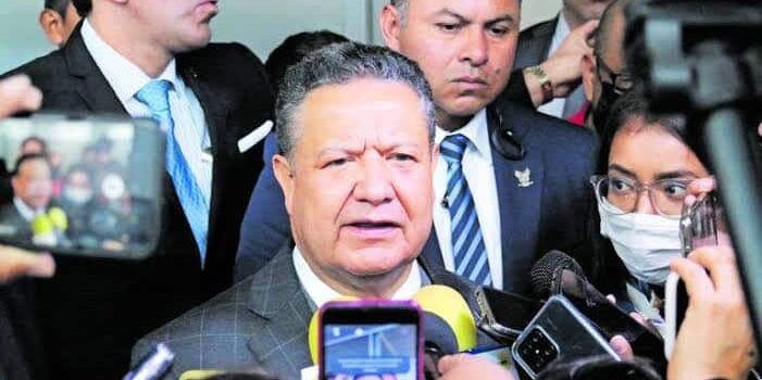 Revisará gobernador presuntos casos de nepotismo en Tulancingo