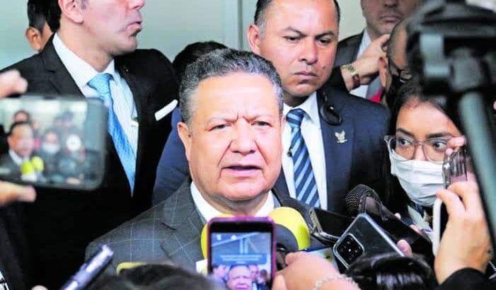 Revisará gobernador presuntos casos de nepotismo en Tulancingo