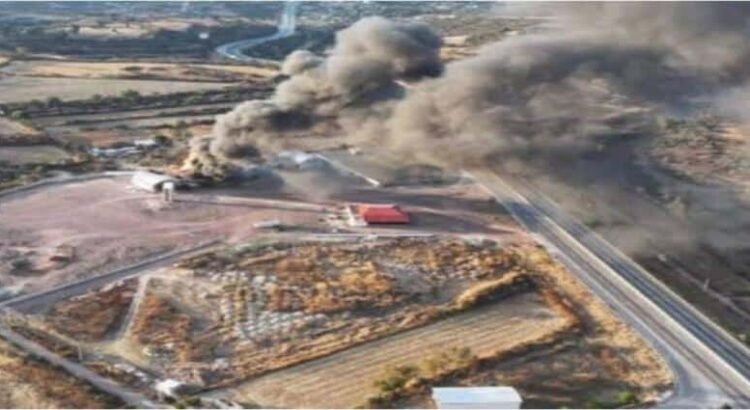 Sofocan incendio en ducto tras 15 horas en Hidalgo