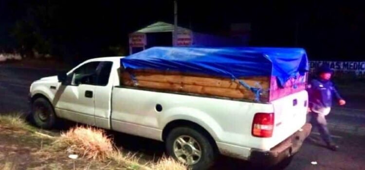 Aseguran 2 mil 500 litros de hidrocarburo robado y vehículos en Hidalgo