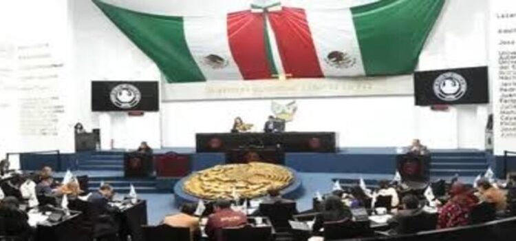 Buscan impulsar emprendimiento femenino y combatir la violencia escolar en Hidalgo