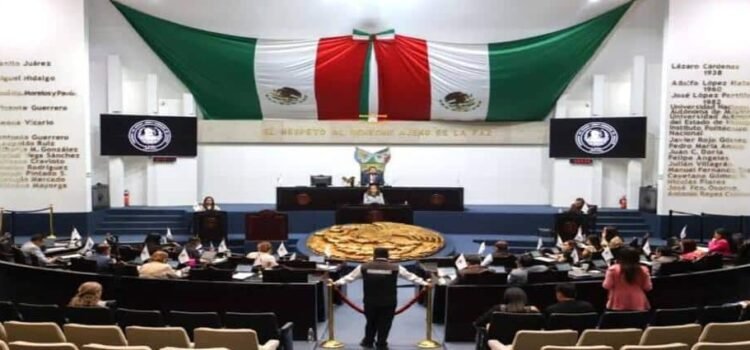 Hidalgo establece la edad mínima de 18 años para ser votado en cargos públicos Hidalgo establece la edad mínima de 18 años para ser votado en cargos públicos