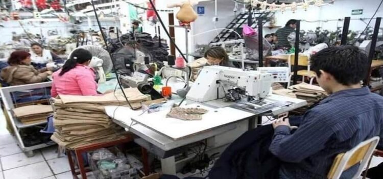 Industria del vestido en Hidalgo pierde empleos por ropa extranjera