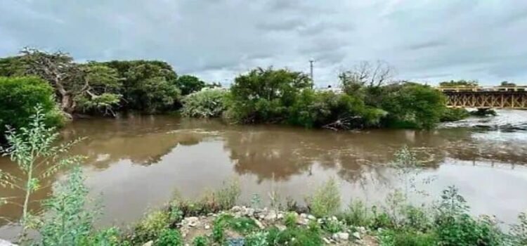 Cierran balnearios de Hidalgo por incremento del caudal en río Tula