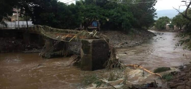 Suman dos personas fallecidas a causa de las lluvias en Hidalgo