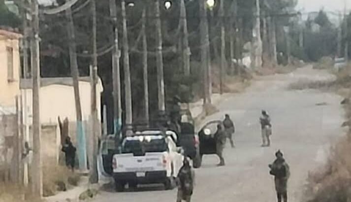 Cae presunta banda de narcomenudeo en Tulancingo tras cateos simultáneos
