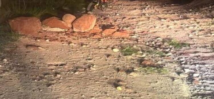 Muere una persona tras desgajamiento de cerro en Hidalgo
