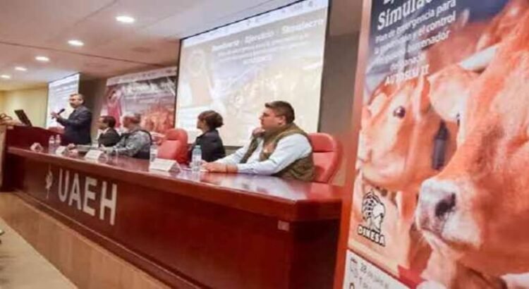 Capacitamos a veterinarios y técnicos de Hidalgo contra el gusano barrenador