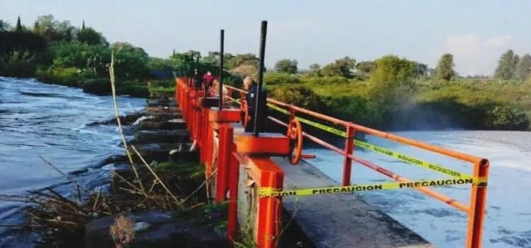Localizan cuerpo en canal de aguas negras en Tlahuelilpan