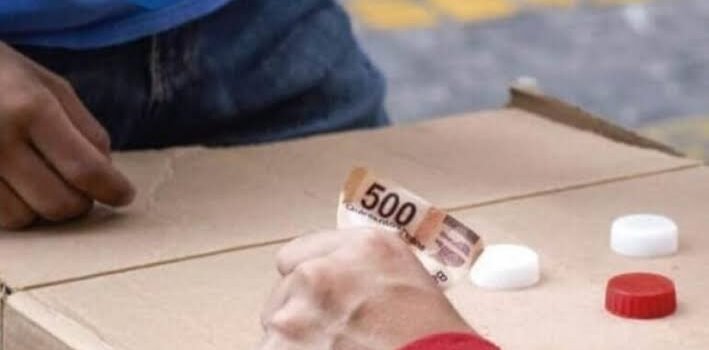 Autoridades alertan sobre fraudes con el “juego de la bolita” en Tulancingo