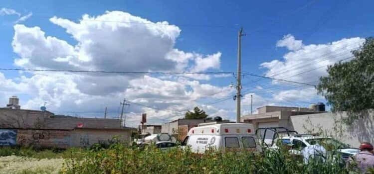 Recibe descarga eléctrica y cae desde una azotea; muere delegado en Hidalgo
