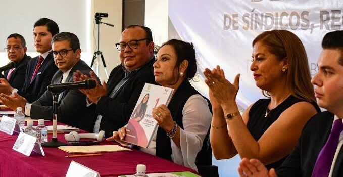 Síndicos y regidores de Tulancingo presentan su primer informe de actividades