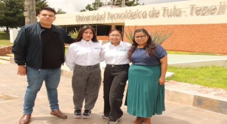 Estudiantes de Hidalgo destacan en Crevolution Hackathon 2025