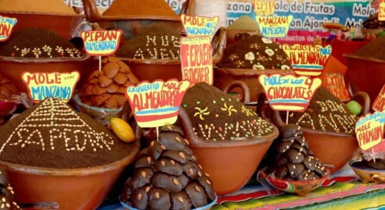 Alistan la Feria del Mole en el municipio de Tulancingo