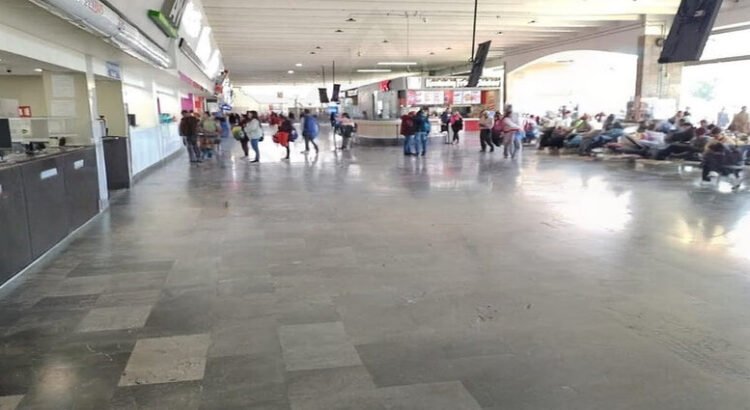 Fallece otro hombre dentro de Central de Autobuses de Pachuca