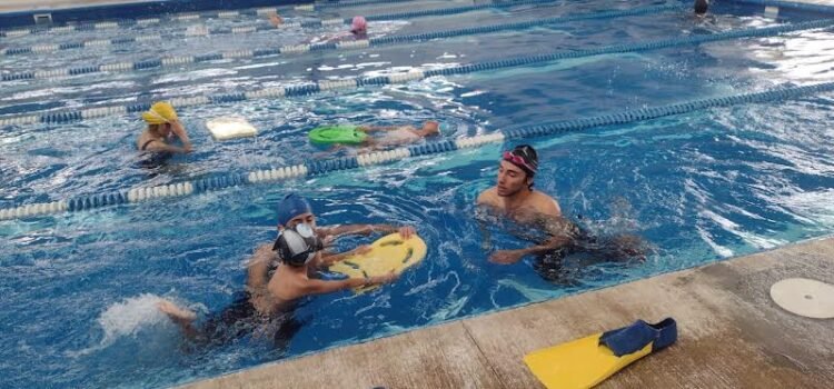 Usuarios denuncian temperatura inadecuada en la unidad deportiva de Tulancingo