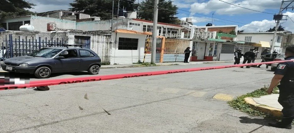 Compra-venta de automóvil termina con un muerto y un herido en Hidalgo