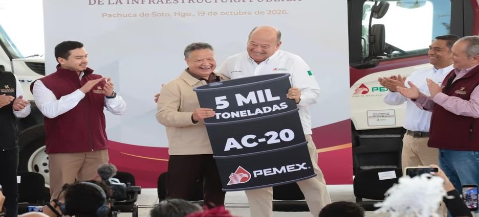 Pemex entrega equipamiento a Hidalgo con un valor de 654 millones de pesos